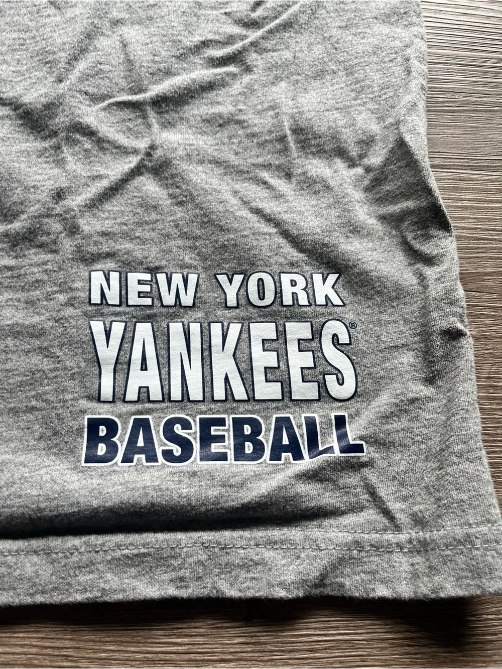 New York Yankees T-shirt Mens Mitchell & Ness Grey Hometown Vintage Logo Sz XL - Picture 8 of 10